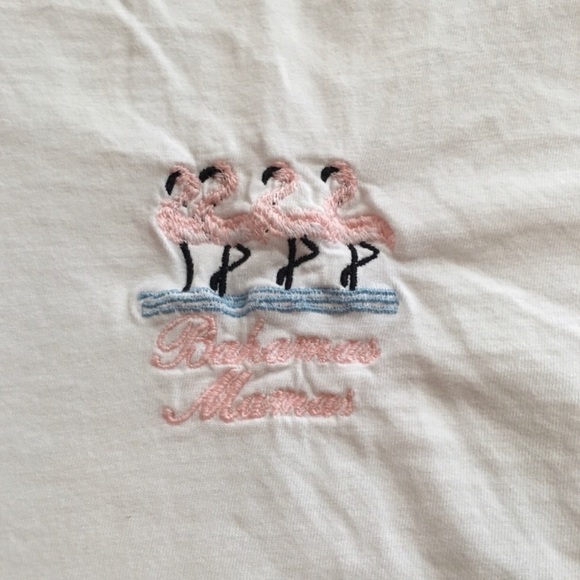 Bahamas Mamas - Picture 3 of 4